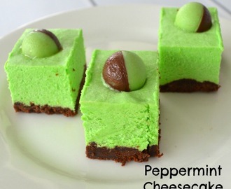 Peppermint Cheesecake Slice