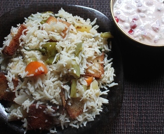 Mughlai Vegetable Pulao with Fried Bread Recipe