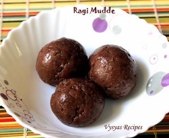 Easy Ragi Mudde - Ragi Sangati - Soft  Ragi Kali