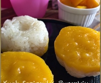 Steamed Pumpkin Kaya Glutinuos Rice 南瓜糯米糕