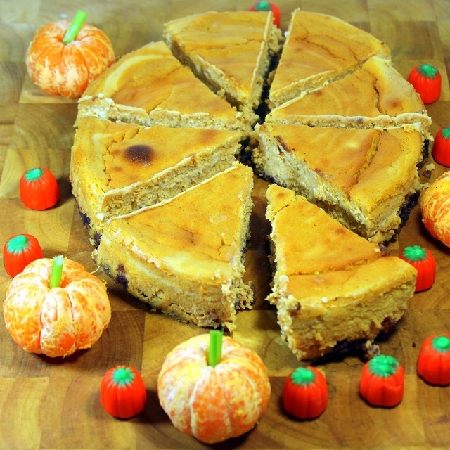 World's Best  PUMPKIN CHEESECAKE! - 52 Cakes and Pies for Home and Church PotLuck Desserts