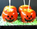 Jack-O-Lantern Caramel Apples