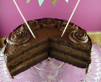 Čokoladna torta / Chocolate layer cake