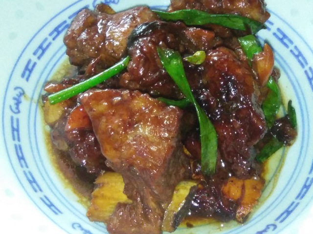 SWEET AND SOUR SPARERIBS