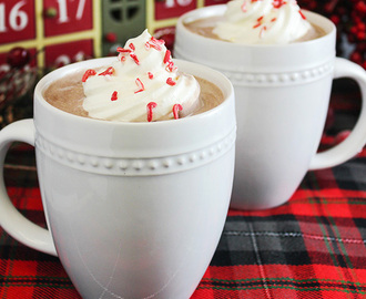 Peppermint & Whipped Vodka Hot Chocolate Recipe