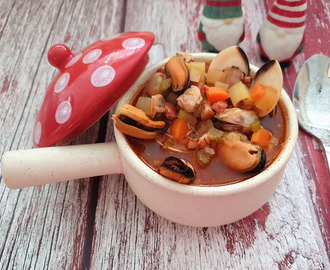Vegetable soup with clams and mussels