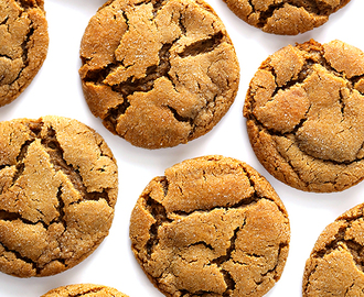 chewy-ginger-molasses-cookies