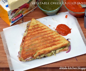Vegetable Cheese Grilled Sandwich