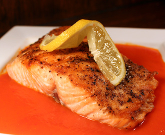 Seared Salmon with Red Pepper Sauce