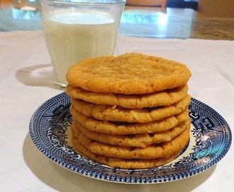 Quick and Easy Coconut Cookies