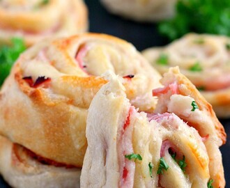 30 Minute Thursday: Baked Ham and Cheese Roll-Ups