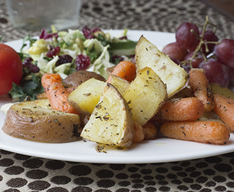 Simple Dinner Side Dishes – Vegan Herb Roasted Vegetables