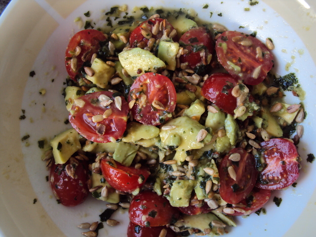 Avocado and Cherry Tomato Salad With Sunflower Seeds