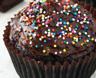 Paleo Chocolate Cupcakes (gluten-free, grain-free, dairy-free)