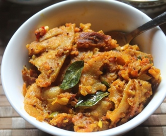Seyal Phulka Recipe - Chapatis in Tomato Garlic Gravy