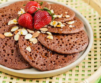 #BrunchWeek: Beghrir Choco (Algerian Chocolate Honeycomb Pancakes)