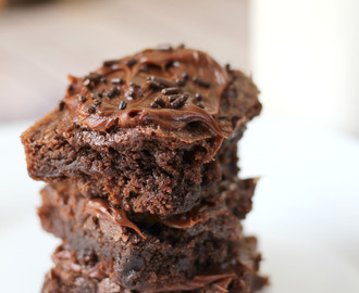 Old Fashioned Chocolate Brownies