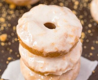 Healthy Flourless Cinnamon Bun Breakfast Doughnuts