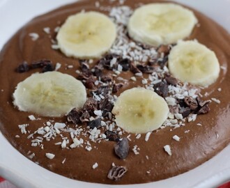 Banana, Chocolate & Peanut Butter Smoothie Bowl