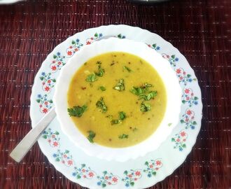 Lasooni Dal Recipe – Delicious lentils with garlic Indian dish