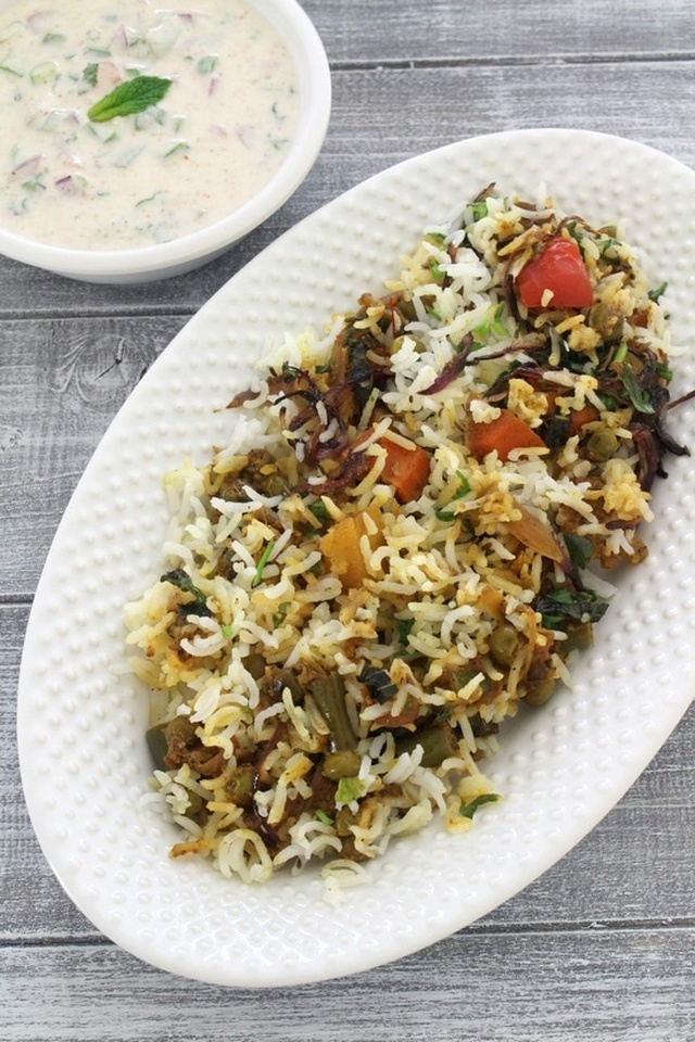 Veg biryani recipe | How to make Hyderabadi veg dum biryani
