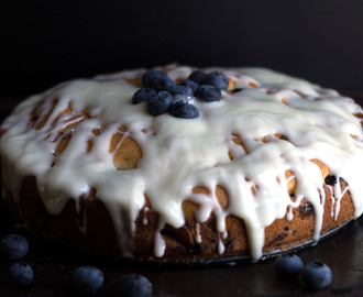 Best Blueberry Cake {EVER}