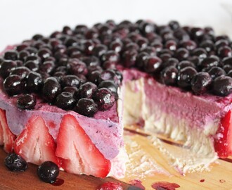 blueberry strawberry banana ice cream cake