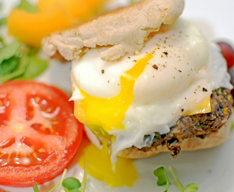 Black Bean Breakfast Sandwich – Meatless and High Protein