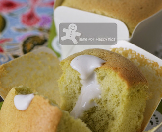 Hokkaido Pandan Chiffon Cupcakes with Coconut Cream 北海道班兰牛奶蛋糕