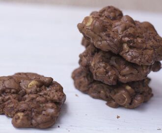 Chocolate Cookie Recipe : Chocolate Peanut Butter Glob Cookies
