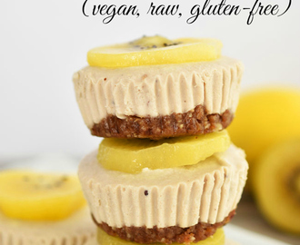 Mini Kiwi Cheesecakes (vegan, raw, gluten-free)
