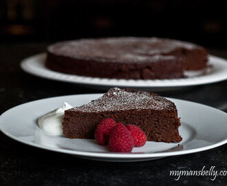 Rich and Delicious Gluten Free Chocolate Cake