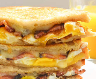 Bacon and Egg Grilled Cheese Breakfast Sandwiches