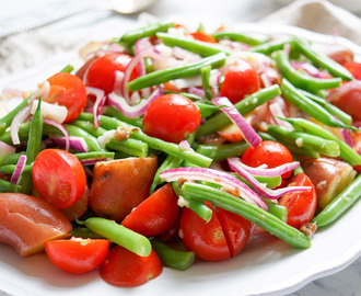 New Potato Salad with Green Beans and Cherry Tomatoes
