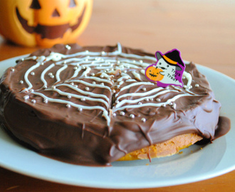ハロウィンに♪ホットケーキミックスで作る かぼちゃのスパイダーウェブケーキ（蜘蛛の巣ケーキ）