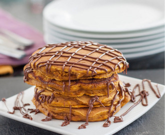 Fluffy Pumpkin Pancakes with Nutella Drizzle