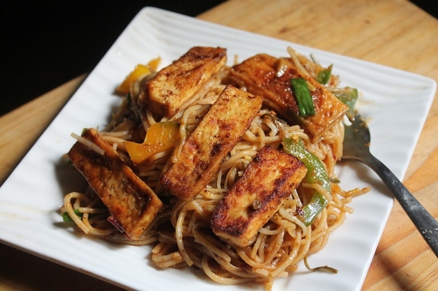 Thai Red Curry Noodles with Pan Fried Tofu Recipe