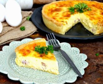 Γαλλική Κις Λορέν με μπέικον και τυρί Έμενταλ
