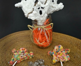 Quick and Easy Halloween Treats: Spiders and Ghosts! Oh my! #yum #ad @GoTeamCocoa @GoTeamFruity