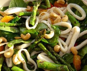 Chargrilled Calamari, Asparagus & Rice Noodle Salad Recipe