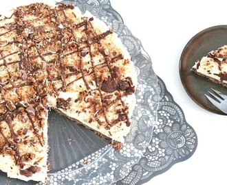 Witte chocolade cheesecake met truffelkruidnoten – SINNER SUNDAY