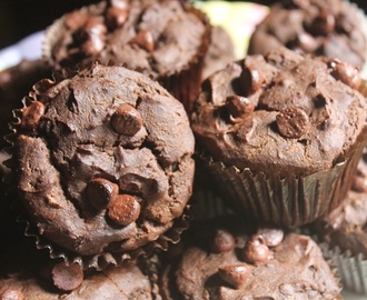 Healthy Chocolate Avocado Muffins Recipe - Eggless Muffins Recipe