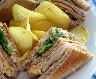 Brunch στο σπίτι: Club Sandwich