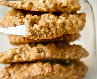 Healthy Fall Dessert: Oatmeal Apple Cookies Recipe