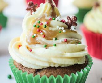 Sticky Ginger Christmas Cupcakes