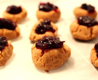 Two bite jam thumbprint cookies (gluten free, vegan)