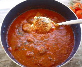 Paleo Italian Meatballs and Sauce (GF)