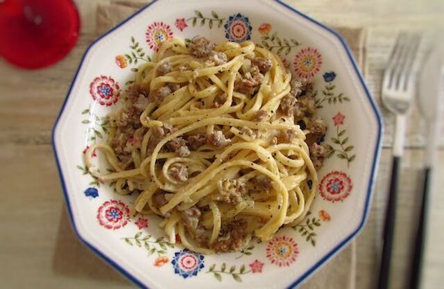 Minced meat with spaghetti | Food From Portugal