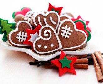 RICETTE DOLCI NATALE -Biscotti per Albero di Natale