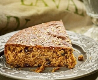Μελαχρινό: Το πιο νόστιμο, νηστίσιμο και αρωματικό κέικ (με πετιμέζι), από την Σιμόνη Καφίρη και το olivemagazine.gr!